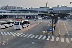 L'ingresso del Forlanini deserto