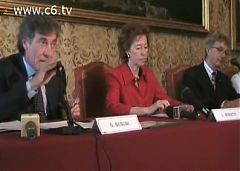 Mayrhuber Ceo Lufthansa con Bonomi presidente di Sea e Moratti Sindaco di Milano
